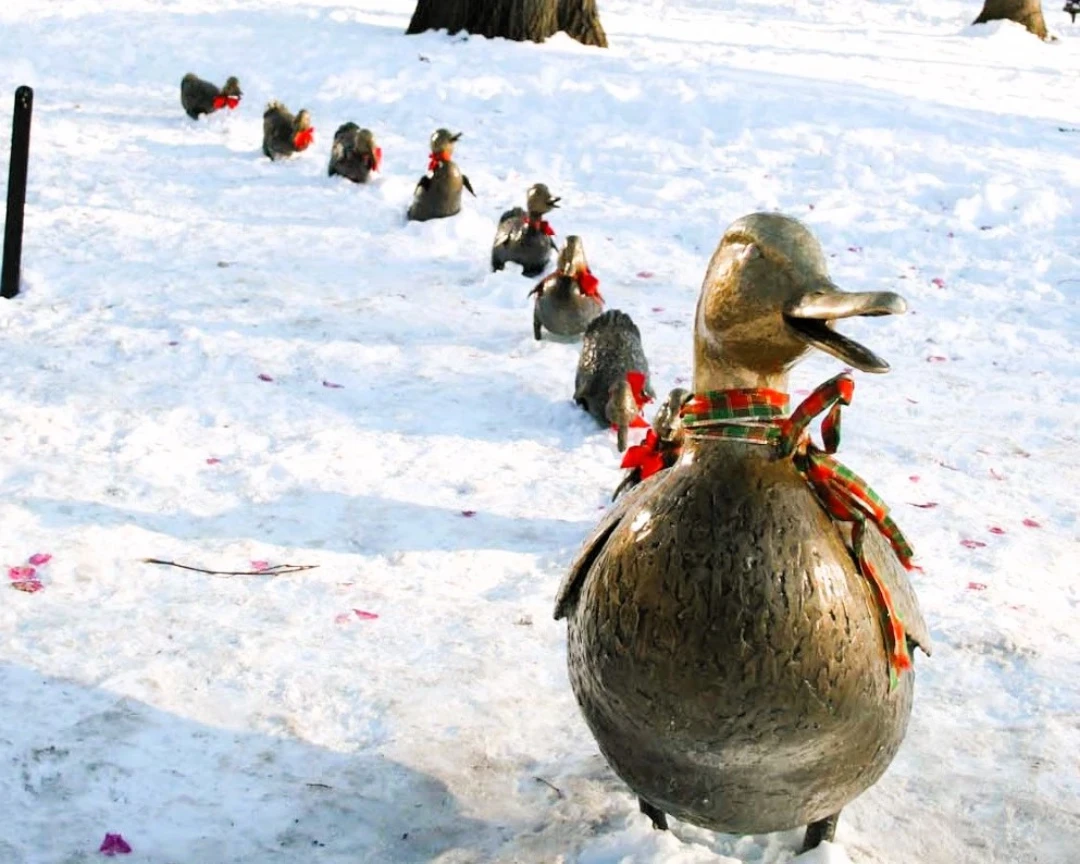 Make Way for Ducklings en Navidad en el Boston Public Garden