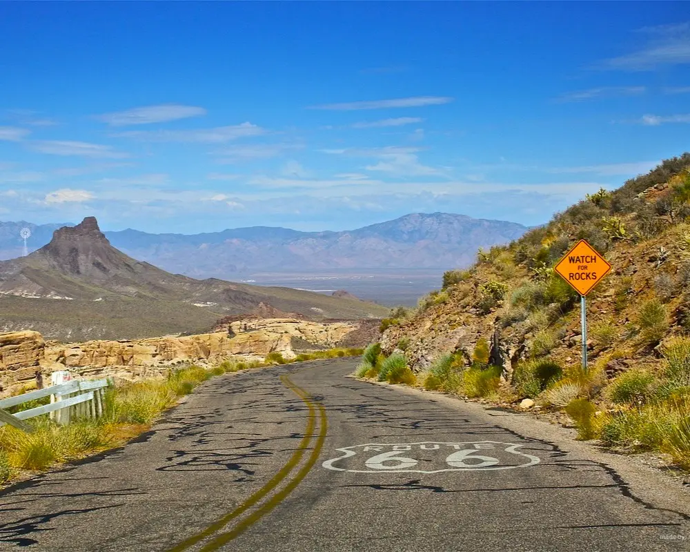 Tramo de la ruta 66 en Arizona