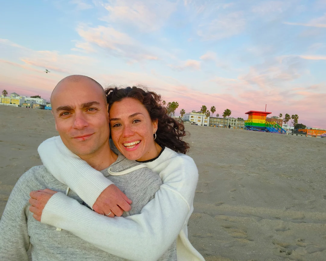 2_dormirla Vico y Oli en Venice Beach, California