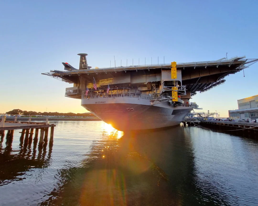 Portaviones USS Midway en San Diego