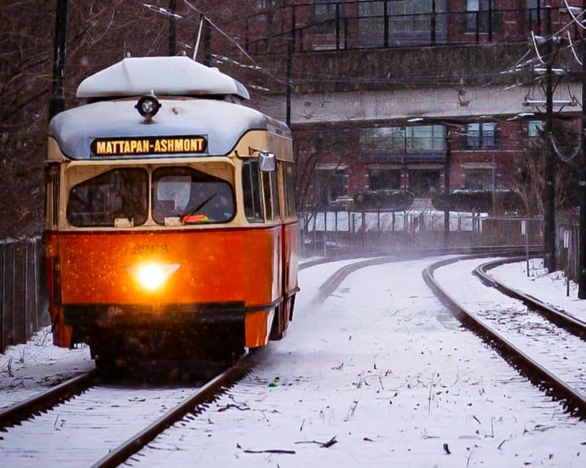 Transporte público en Boston durante el invierno