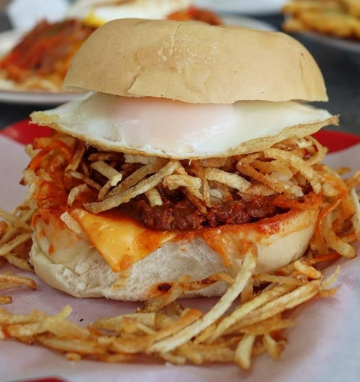 9_comidasmiami Frita cubana con huevo frito